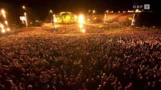 Robbie Williams  Tripping Live at Leeds 2006 [upl. by Bertina]