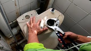 廁所水箱 拆裝示範 Demonstration of disassembly and assembly of toilet tank [upl. by Etienne]