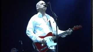 Mark Knopfler  Cannibals  live 2008 Kill To Get Crimson Tour [upl. by Dettmer]