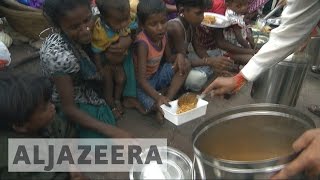 India Using leftovers to feed the hungry in Mumbai [upl. by Rhu910]