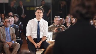 Trudeau answers English question in French because were in Quebec [upl. by Hillhouse]