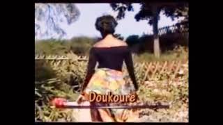 Bozi BozianaDeesse Mukangi Doukoure [upl. by Nohtahoj]