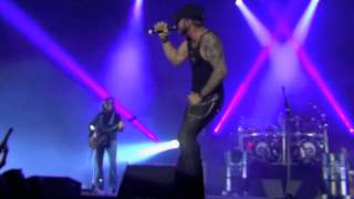 Brantley Gilbert  Read Me My Rights Live [upl. by Noislla312]