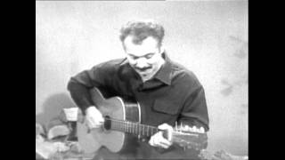 Georges Brassens  Les amoureux des bancs publics Officiel Live Version [upl. by Brandt]