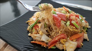 Glass Noodle StirFry Recipe quotPad Woon Senquot ผัดวุ้นเส้น  Hot Thai Kitchen [upl. by Geordie38]