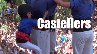 ✅ CASTELLERS de Cataluña the human towers [upl. by Foscalina895]