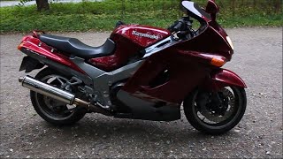 Kawasaki ZZR 1100 ZX11 exhaust sound [upl. by Balbur]