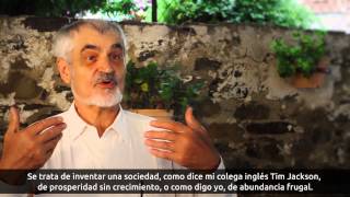 Serge Latouche Documental Decrecimiento [upl. by Adnana]