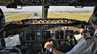 SMOOTH Landing COCKPIT Boeing 737800 Landing in Copenhagen Airport [upl. by Bartle]