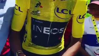 La humildad de Egan Bernal campeón tour de Francia [upl. by Nwhas635]