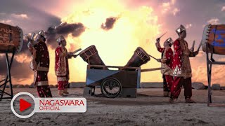 Wali Band  Ngantri Ke Sorga  Official Music Video  NAGASWARA [upl. by Arriaes624]