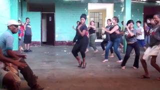 Marita Flores Teaching Peruvian Festejo Dance in Cañete Perú  Lesson 1 [upl. by Ravilob]