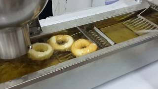 how to use Commercial Donut Maker 02 [upl. by Atyekram]