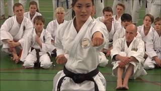 World Champion RIKA USAMI Teaching Kata KOSOKUN SHO [upl. by Absalom]