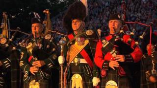 The Massed Pipes amp Drums  Edinburgh Military Tattoo 2012 [upl. by Rollecnahc]