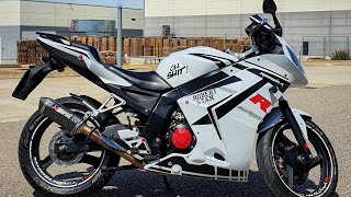 Daelim Roadwin 125 R Akrapovic [upl. by Valorie141]