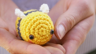 Tutoriel Amigurumi Abeille  super easy fr [upl. by Anilem]