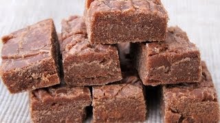 HOW TO MAKE OLDFASHIONED CHOCOLATE FUDGE [upl. by Shig922]