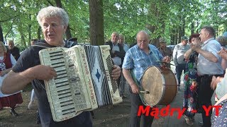 WALCZYK quotJestem Chłopak Młodyquot  Piotr BIŃKOWSKI czaruje akordeonem  Przysucha 2019 r [upl. by Cirdahc233]