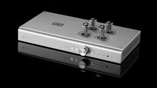 Hot Schiit I️ review the 699 tube Freya preamp [upl. by Inajna]