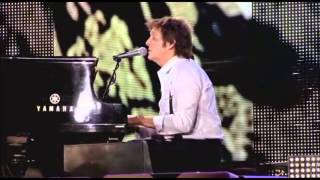 The Long and winding road  Paul McCartney Live [upl. by Loretta]